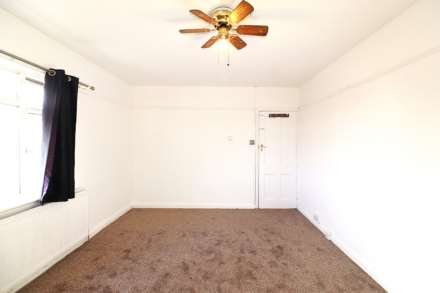 Mead Road, Dartford, Image 3