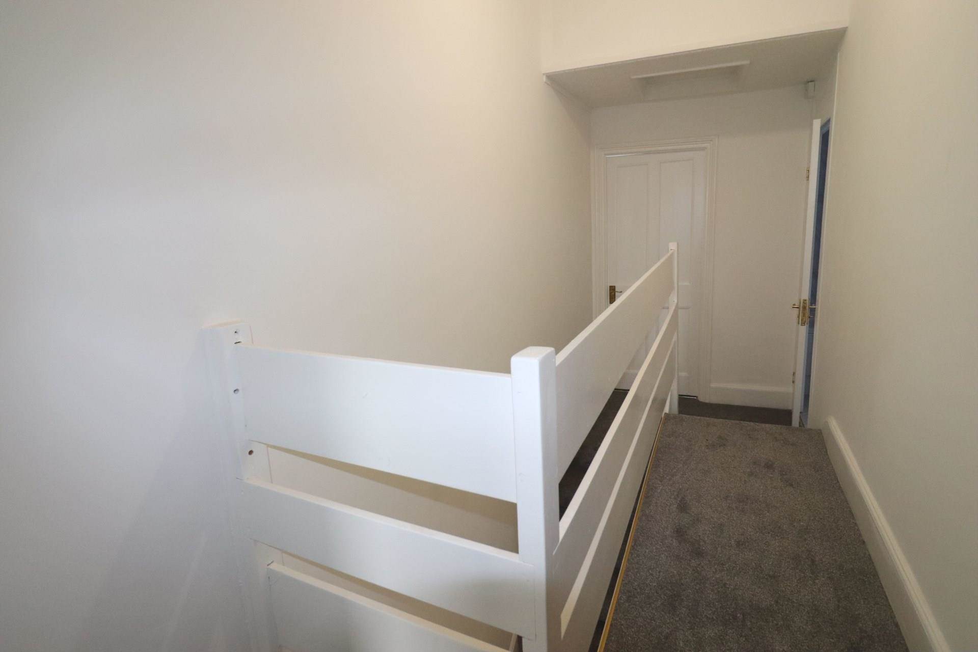 Burwash Road, London, Image 15