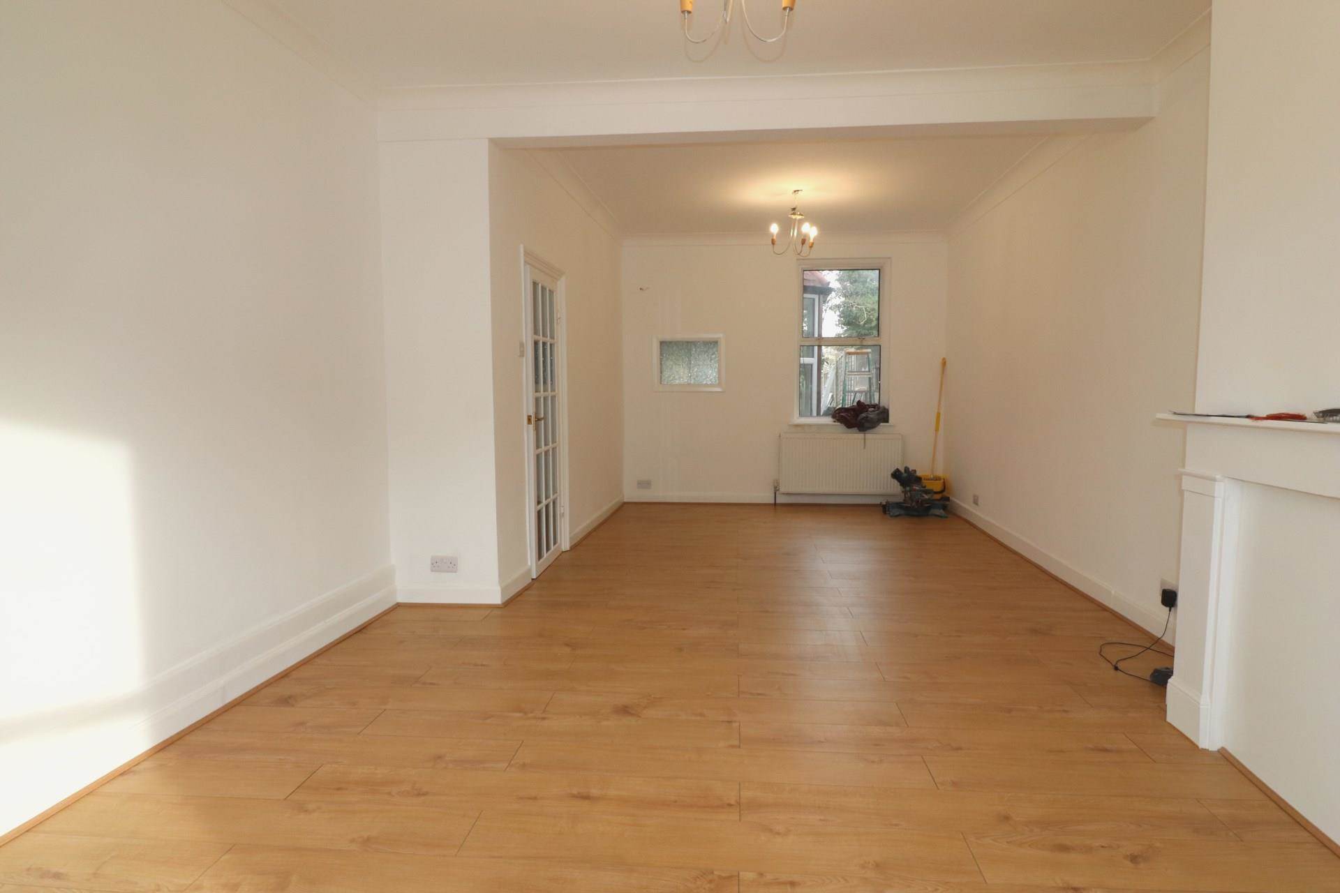 Burwash Road, London, Image 3