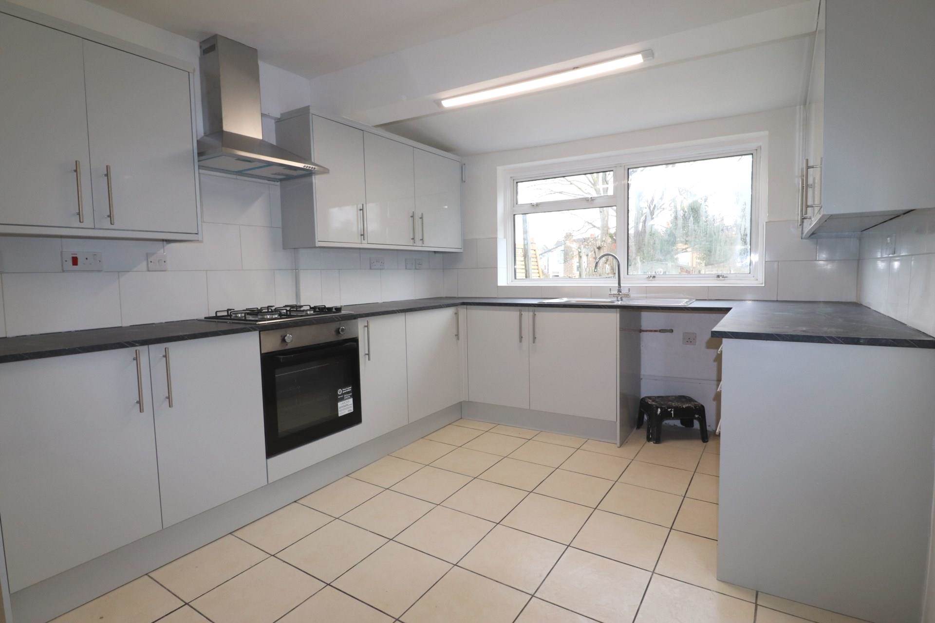 Burwash Road, London, Image 5