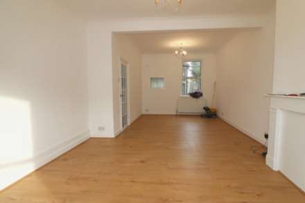 Burwash Road, London, Image 3