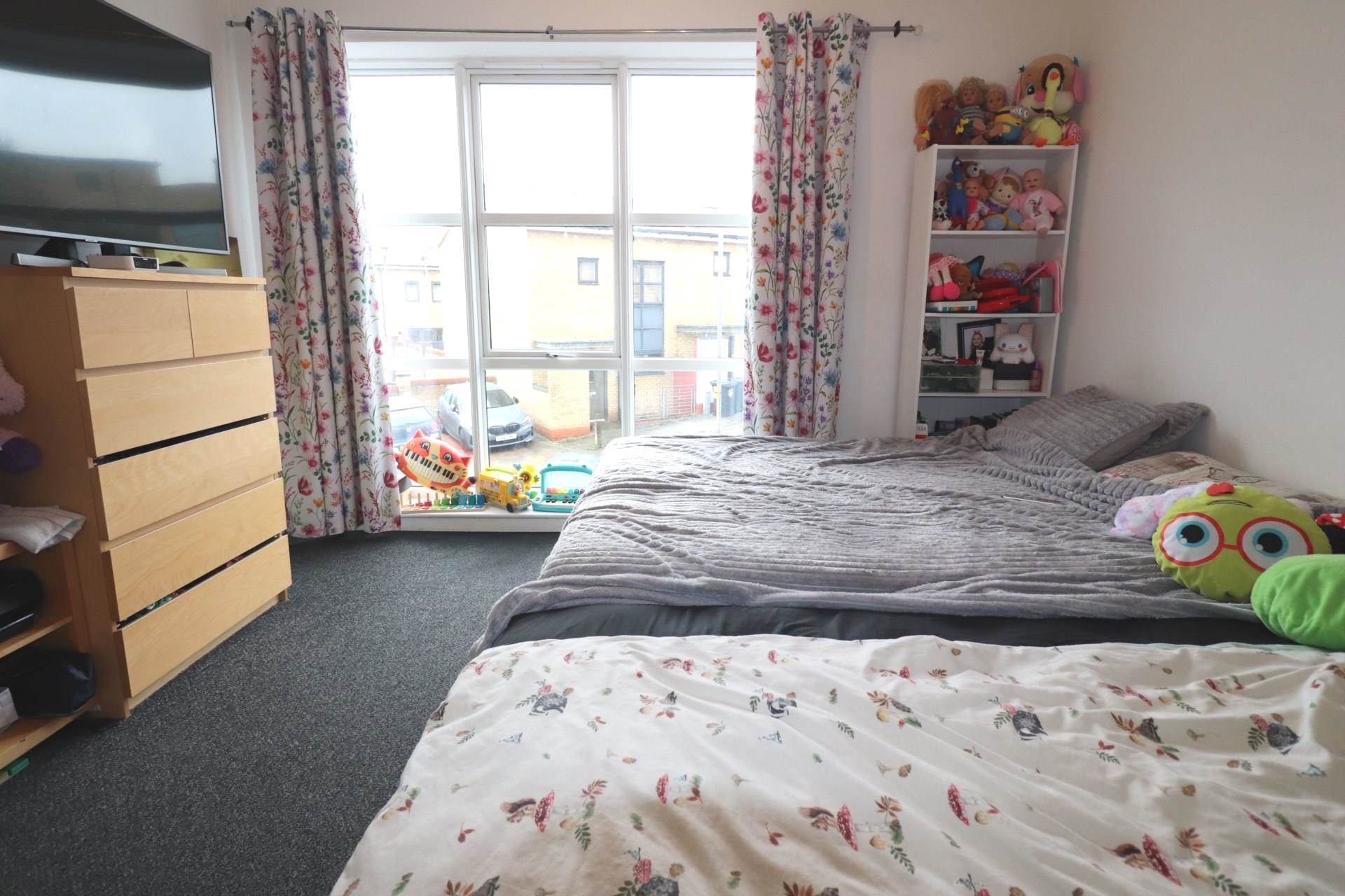 Courtyard Mews, Greenhithe, Image 13