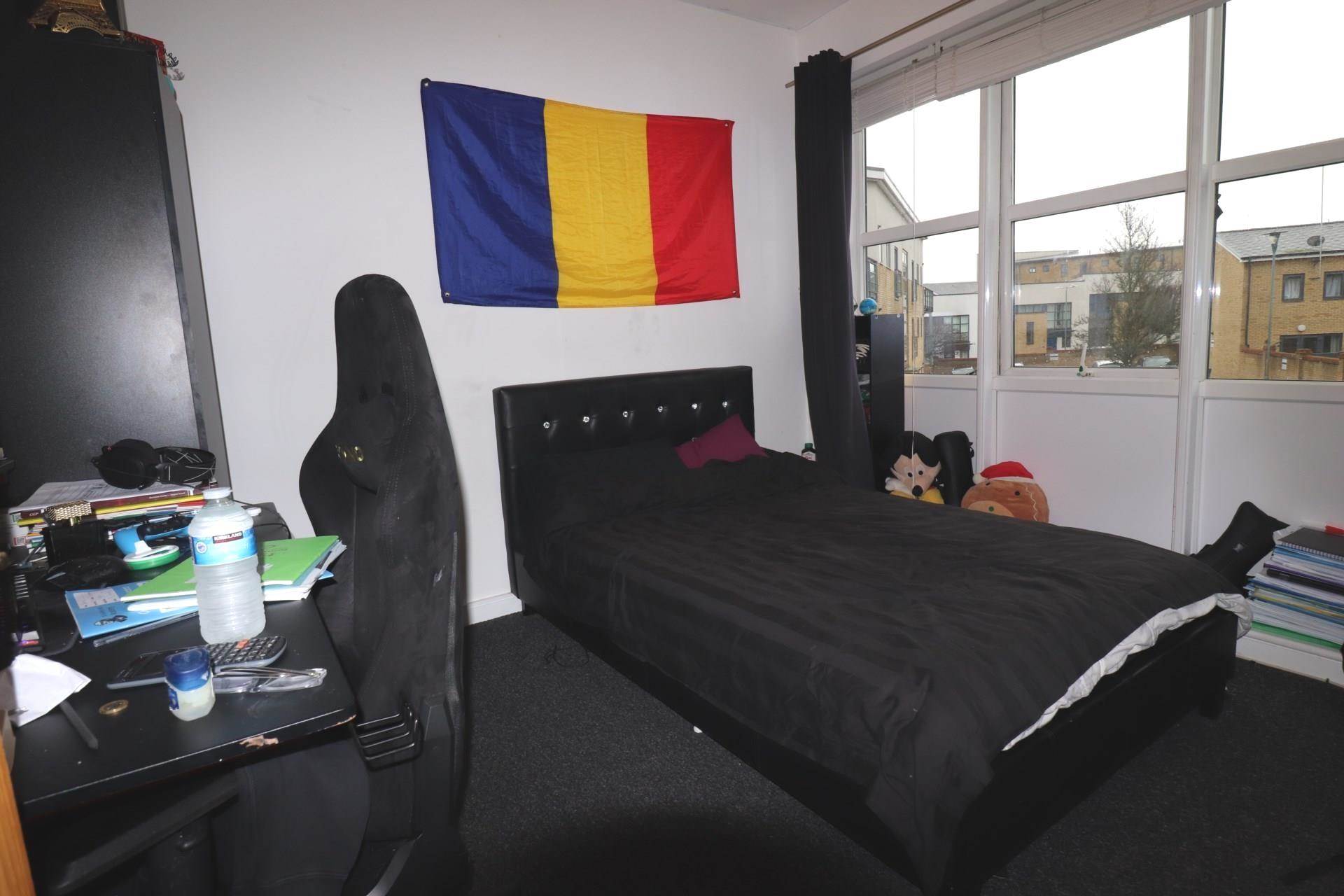 Courtyard Mews, Greenhithe, Image 16