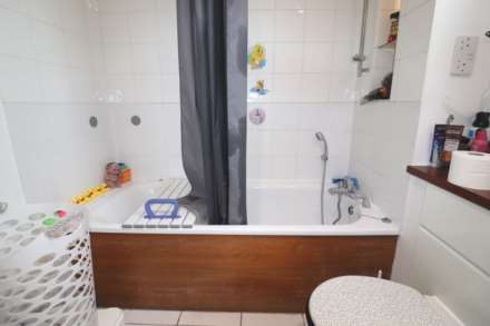 Courtyard Mews, Greenhithe, Image 12