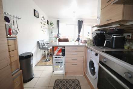 Courtyard Mews, Greenhithe, Image 6