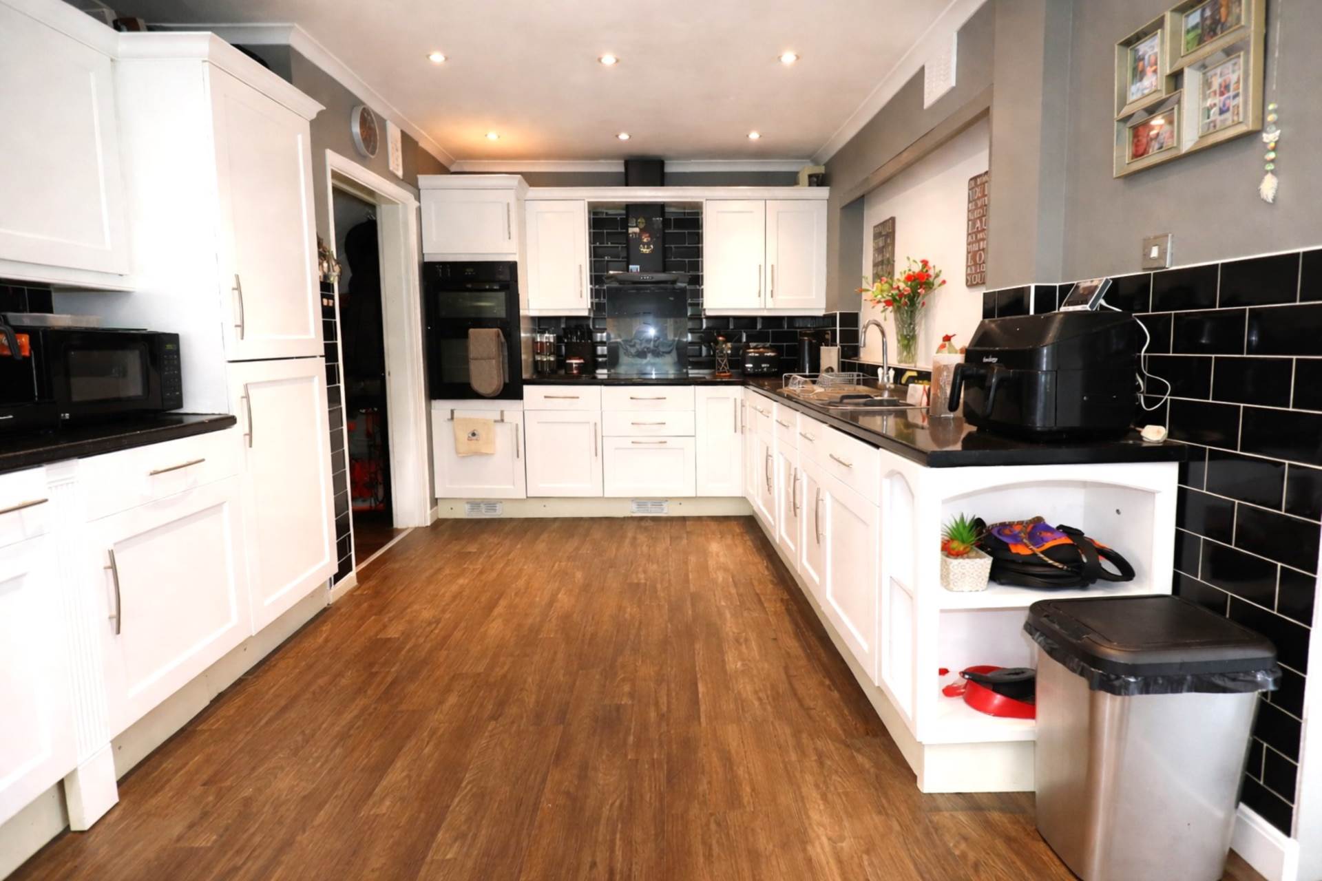 Morgan Drive, Greenhithe, Image 2