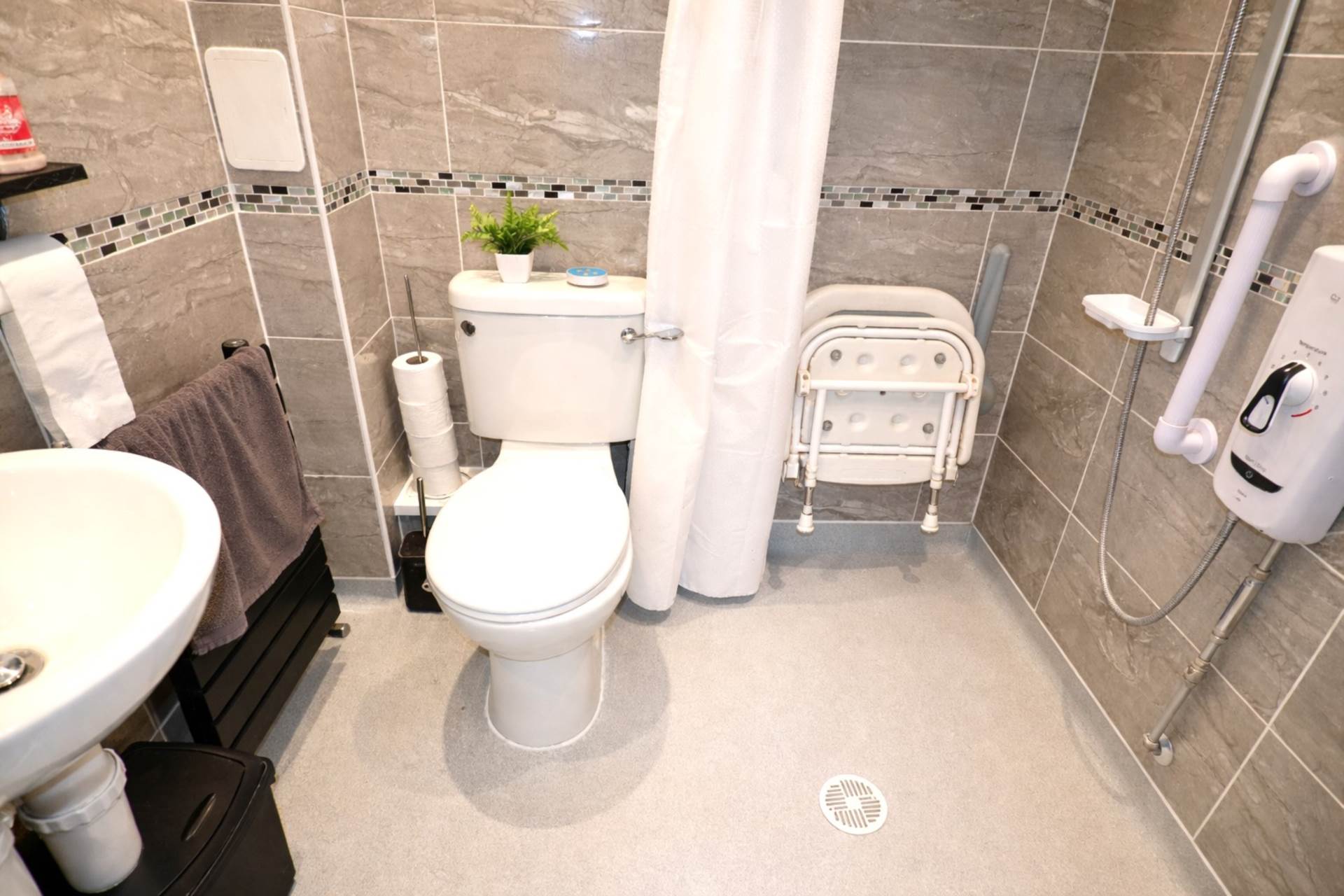 Morgan Drive, Greenhithe, Image 7