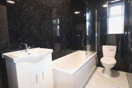 The Brent, Dartford, Image 4