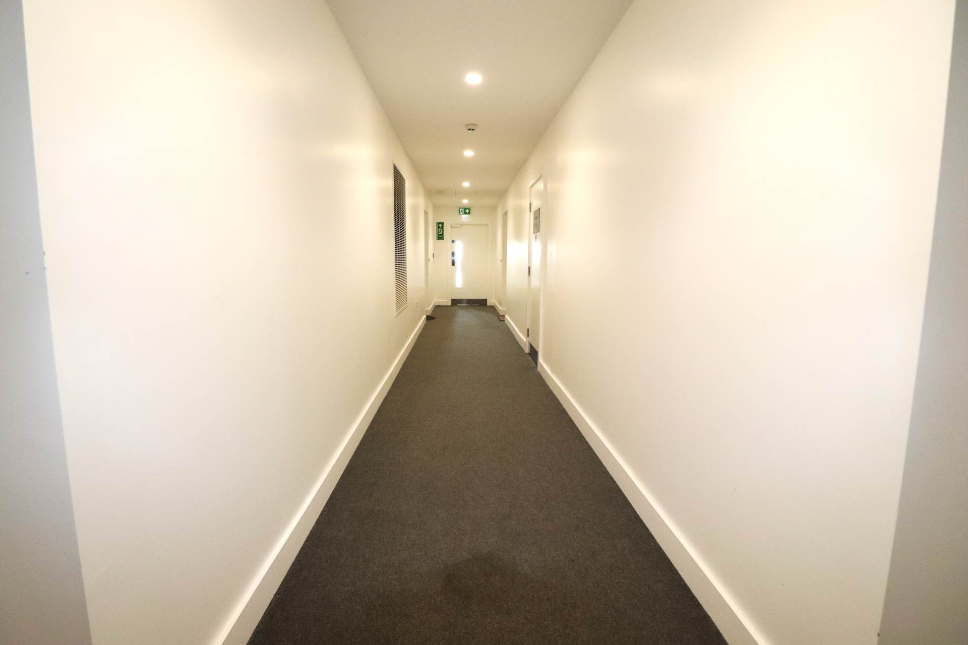 Merrielands Crescent, Dagenham, Image 14