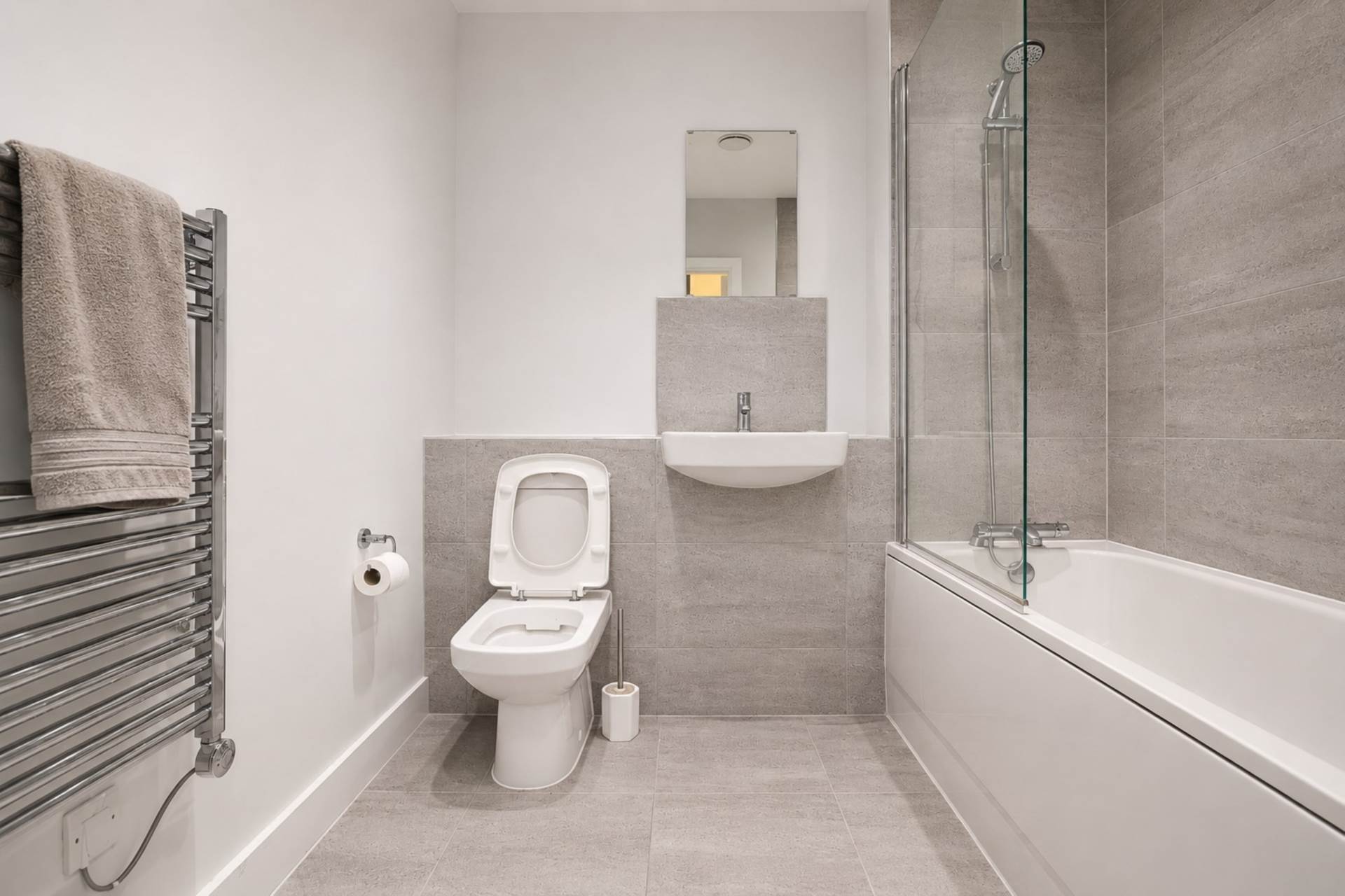 Merrielands Crescent, Dagenham, Image 7