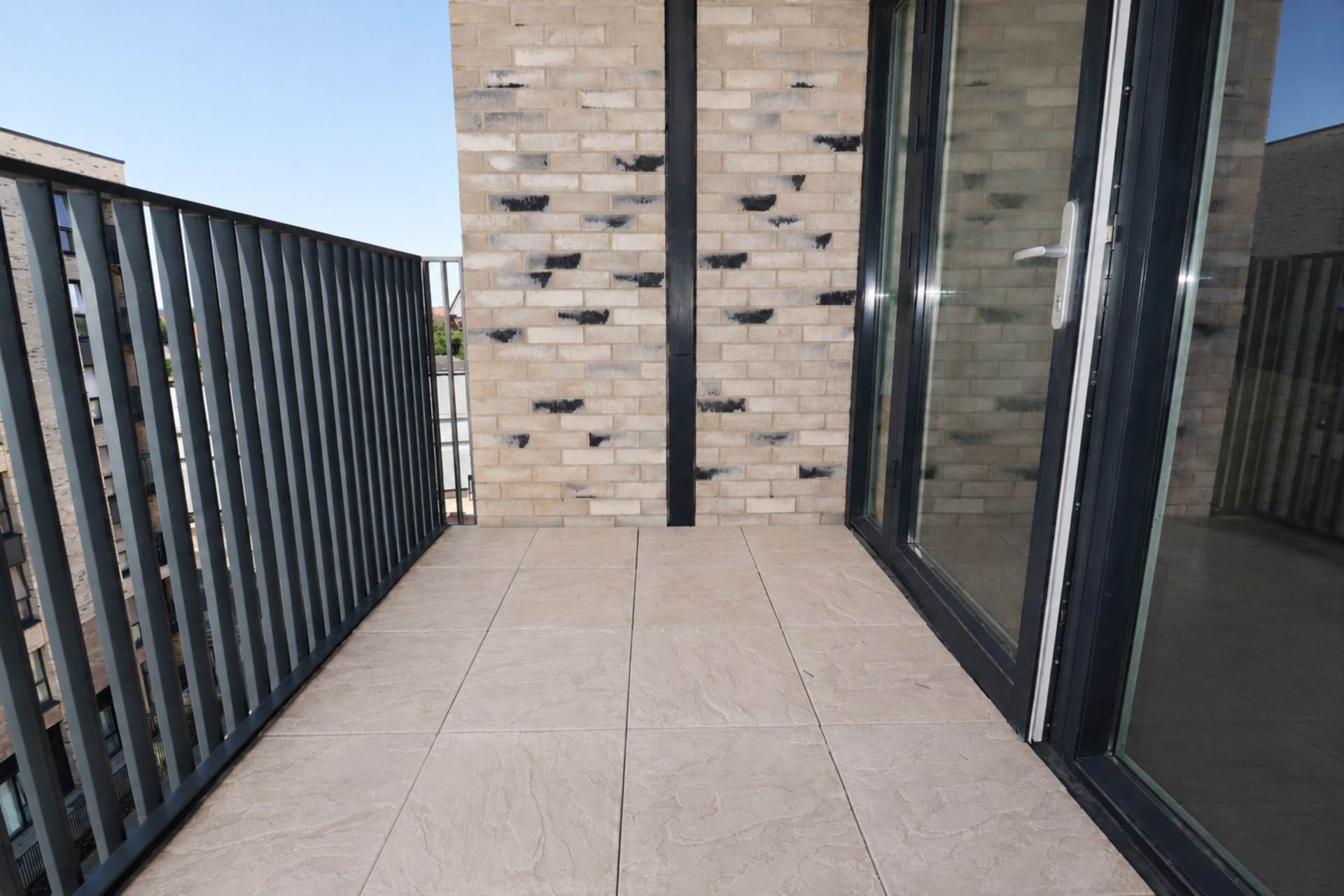 Merrielands Crescent, Dagenham, Image 8