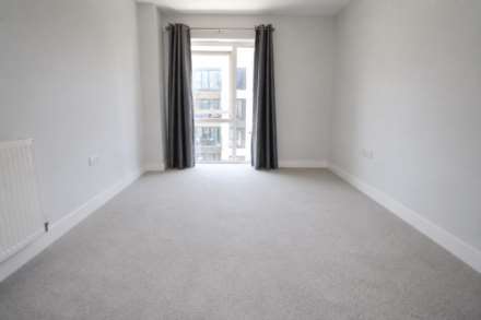 Merrielands Crescent, Dagenham, Image 5