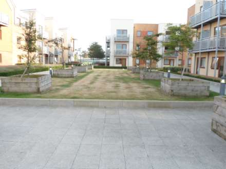 Northstar Boulevard, Greenhithe, Image 21
