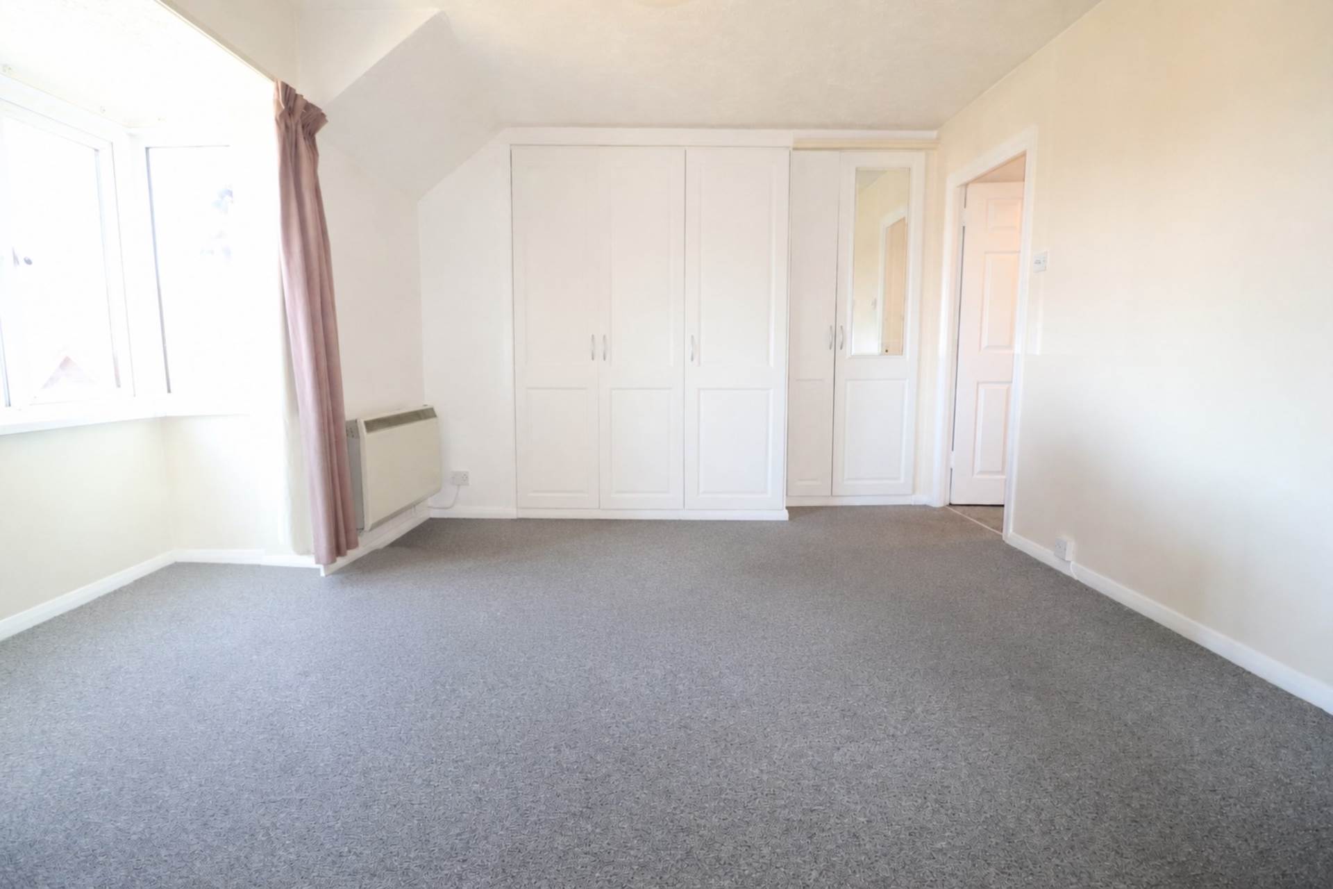 Knights Manor Way, Dartford, Image 3