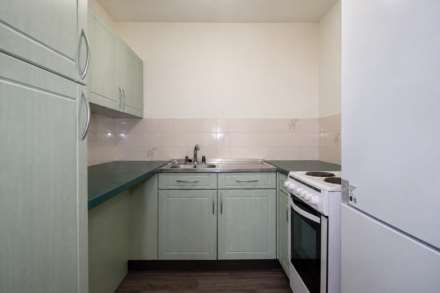 Knights Manor Way, Dartford, Image 6