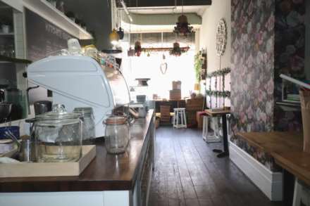 Trafalgar Road, London, Image 3