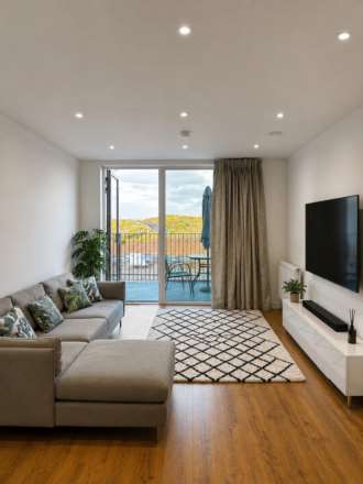 Mahindra Way, Beckton, Image 1