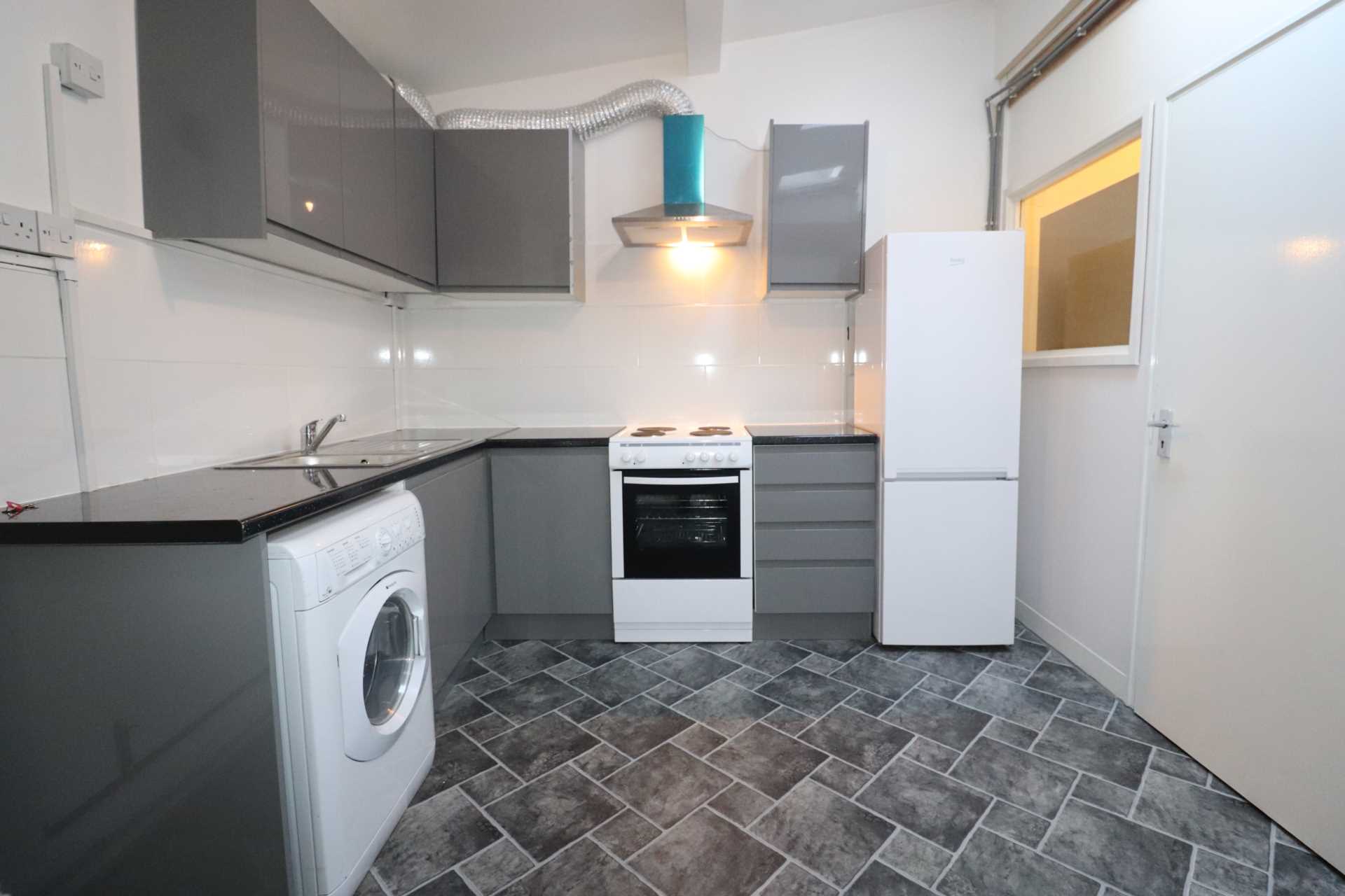 High Street, Dartford, Image 1
