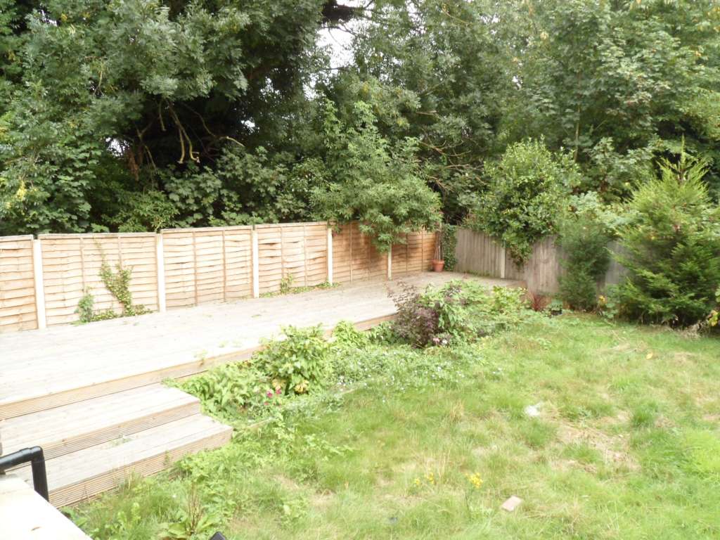 Old Manor Road, Gravesend, Image 24