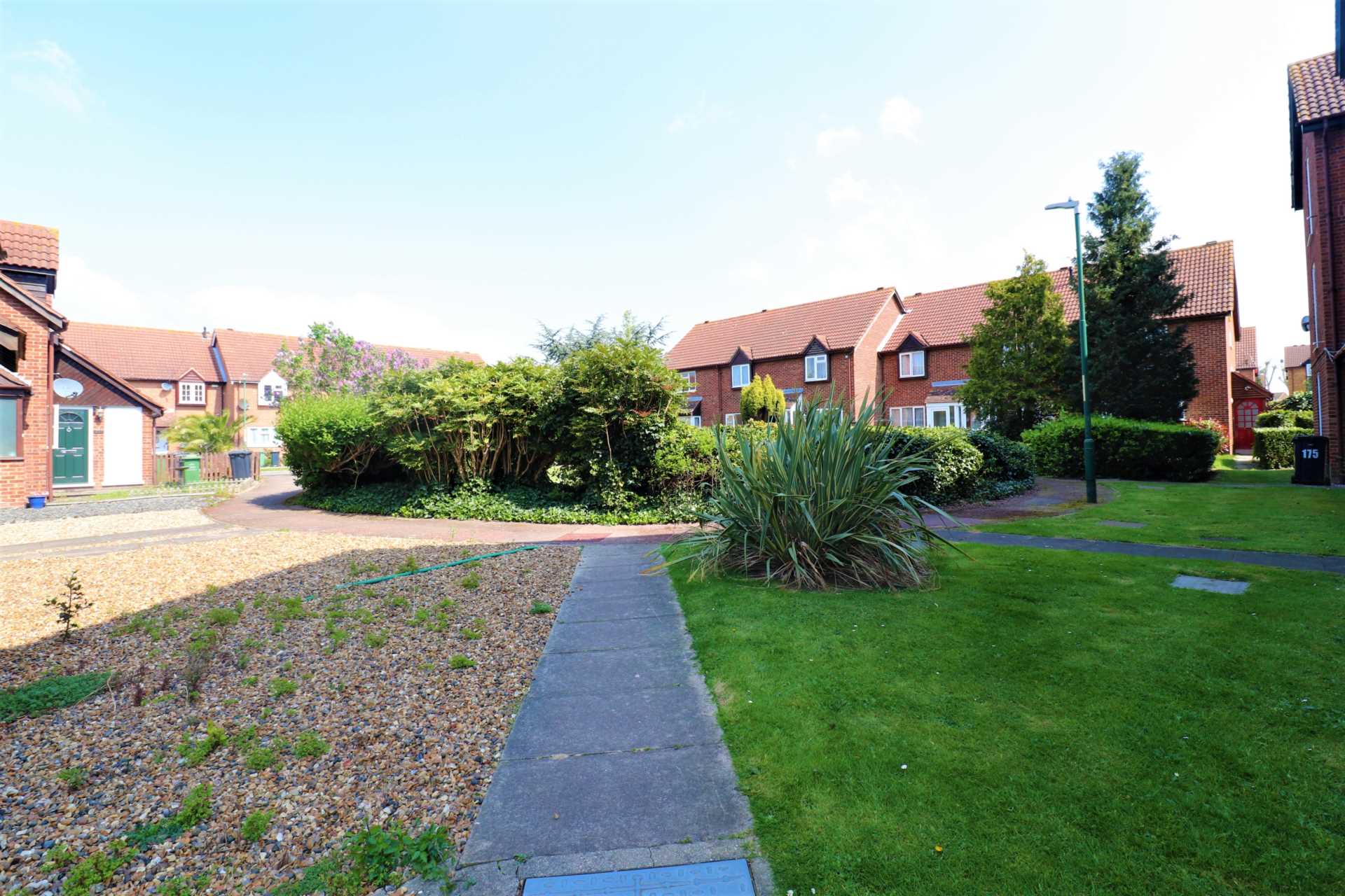 Knights Manor Way, Dartford, Image 10