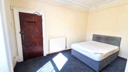 East Hill, Dartford, Image 4