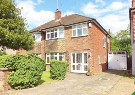 3 Bedroom Semi-Detached, Vinson Close, Orpington