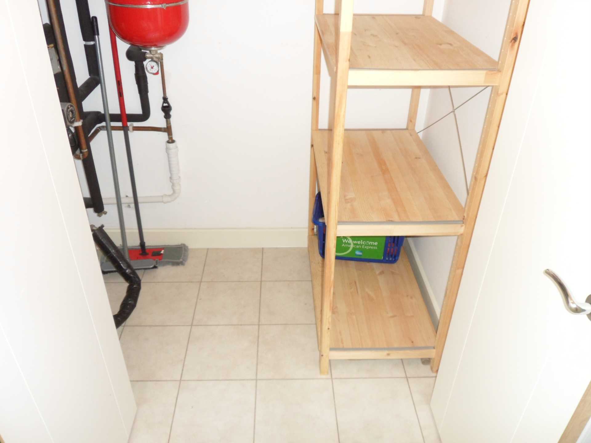 Alcock Crescent, Dartford, Image 10
