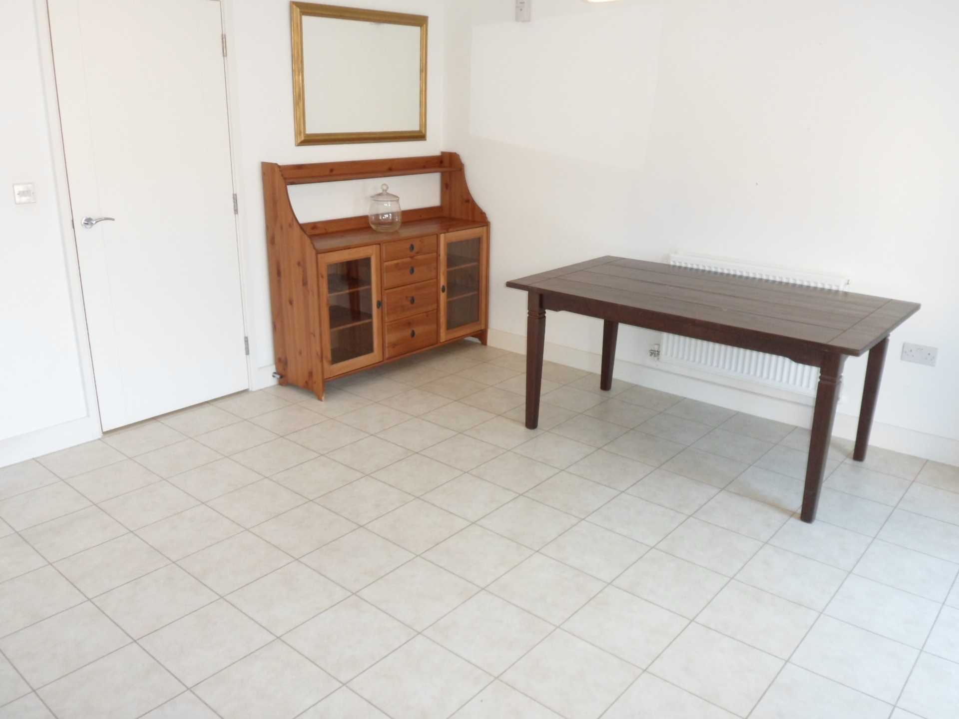 Alcock Crescent, Dartford, Image 4