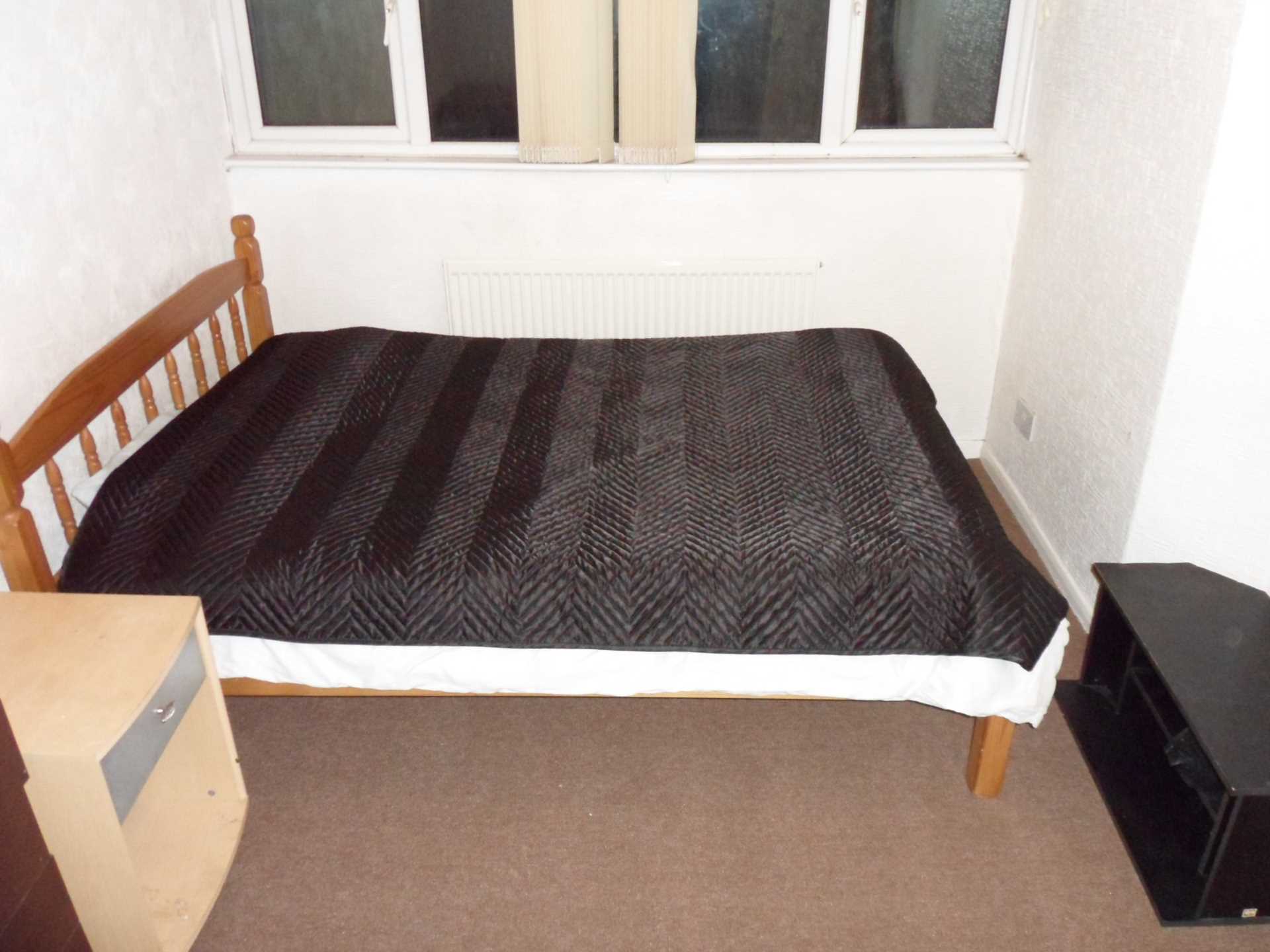Cadagen Avenue, Dartford, Image 8