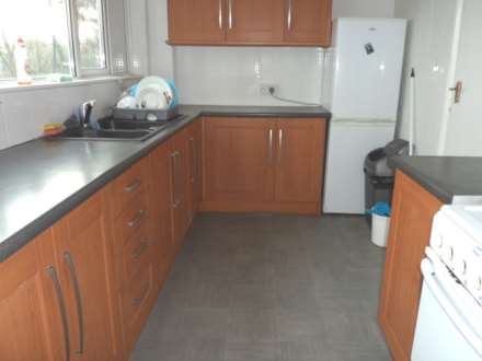 Cadagen Avenue, Dartford, Image 3