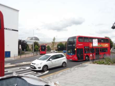 Mercury Gardens, Romford, Image 15