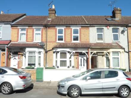 3 Bedroom Terrace, Thanet Road, Erith