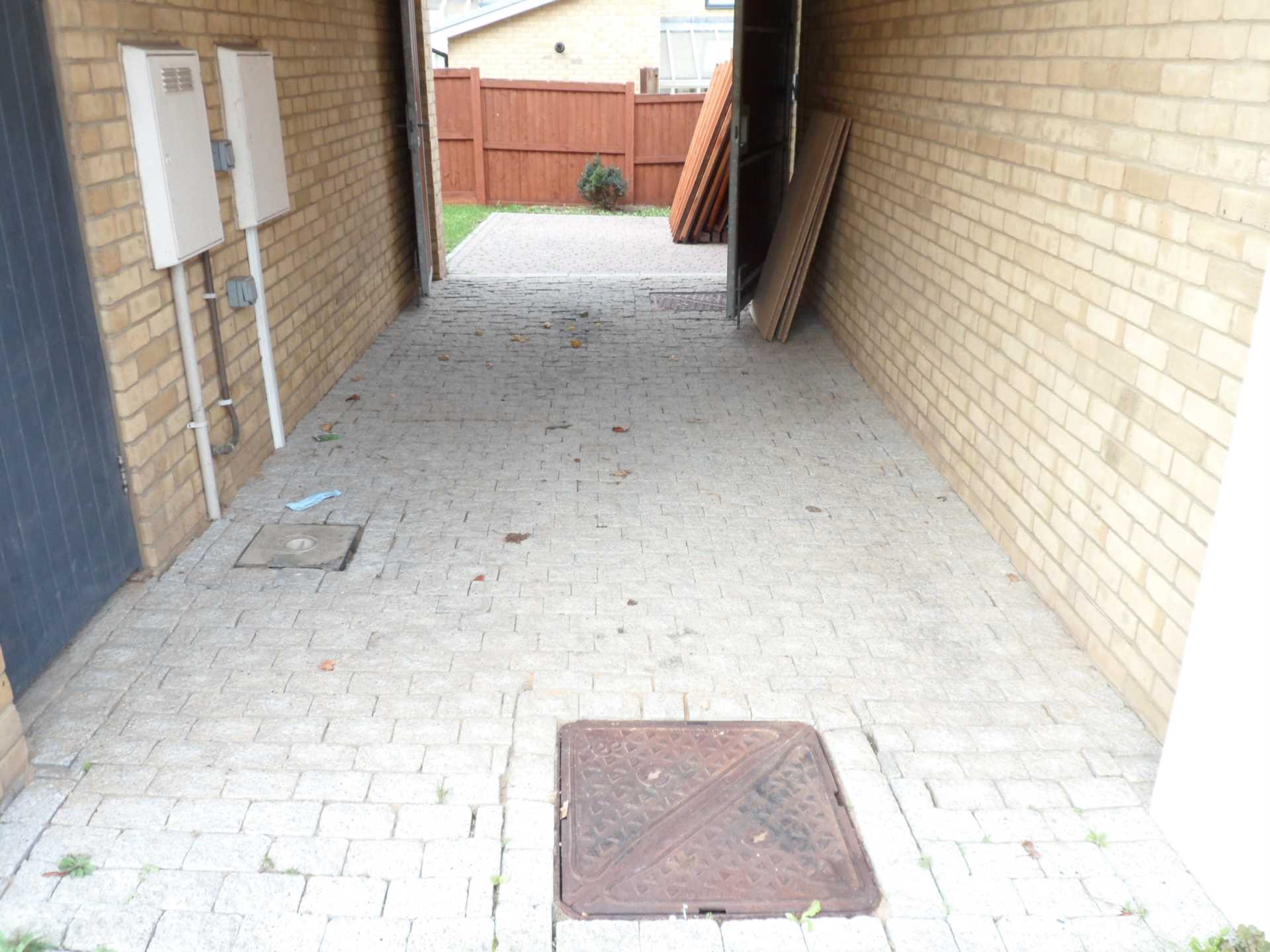 Courtyard Mews, Greenhithe, Image 4