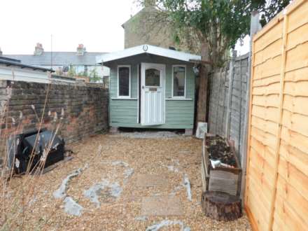 East Hill, Dartford, Image 12