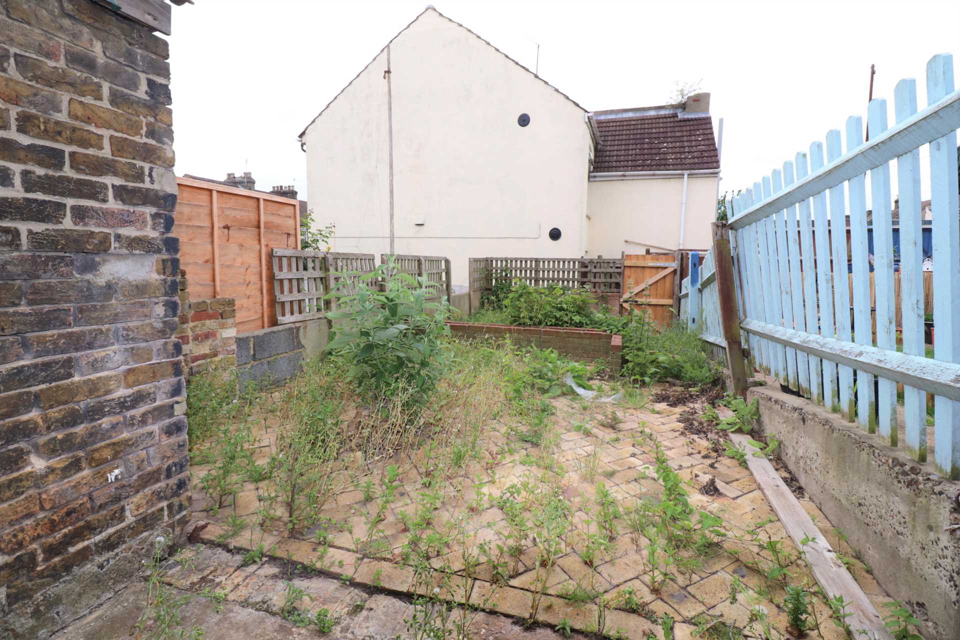 Station Road, Strood, Image 11