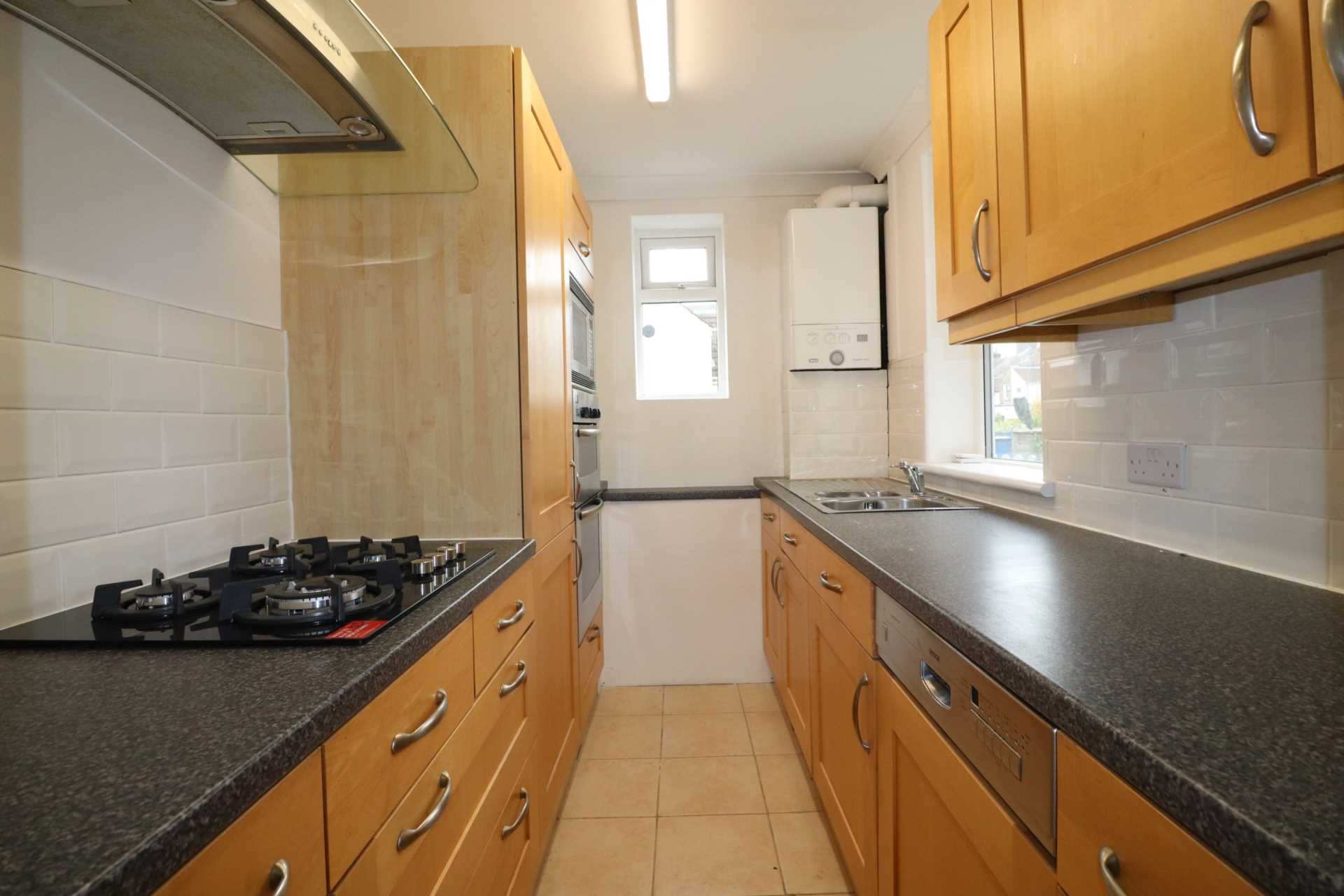 Station Road, Strood, Image 2