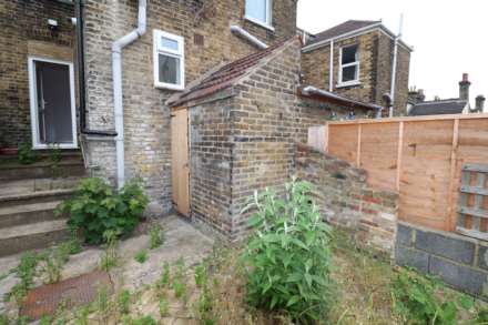 Station Road, Strood, Image 12