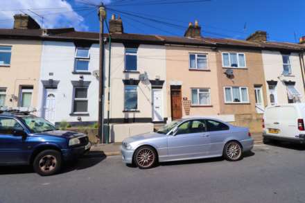 2 Bedroom Terrace, Weston Road, Rochester