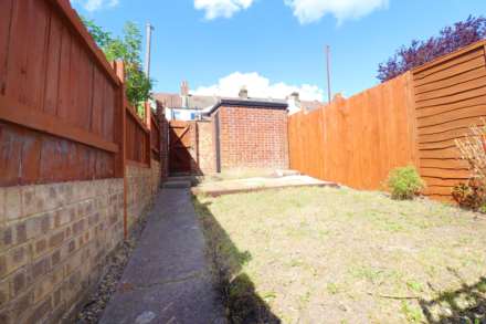 Weston Road, Rochester, Image 13