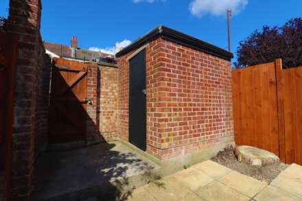 Weston Road, Rochester, Image 14