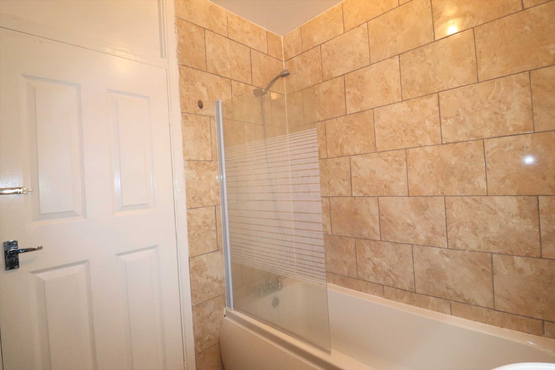 High Street, Gravesend, Image 8