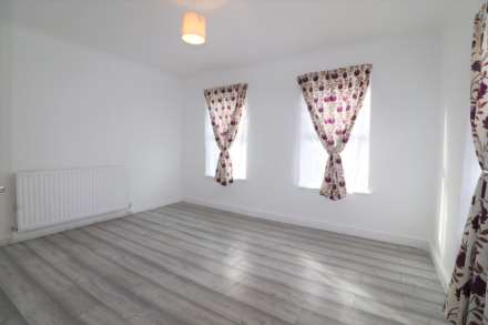 High Street, Gravesend, Image 11