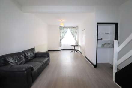 High Street, Gravesend, Image 4