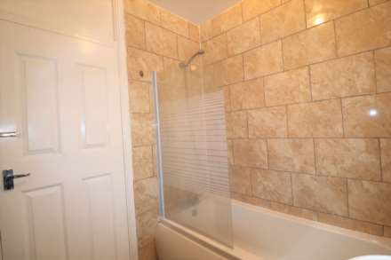 High Street, Gravesend, Image 8