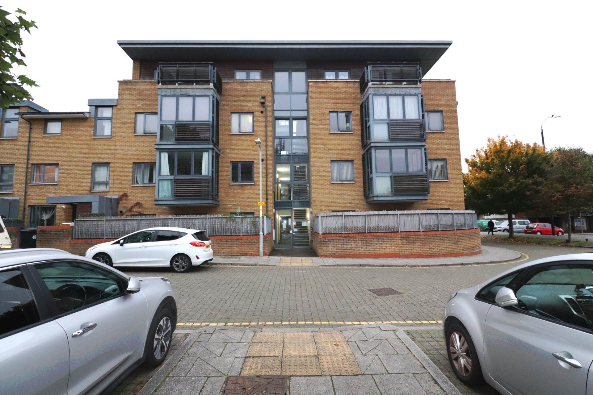 Clarence Row, Gravesend, Image 1