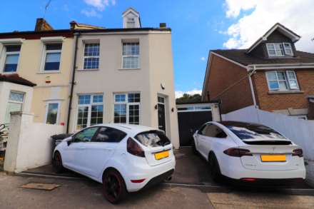 4 Bedroom Semi-Detached, Fulwich Road, Dartford