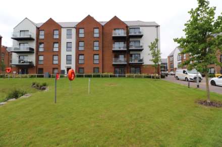 2 Bedroom Flat, Engelsine Court, Greenhithe