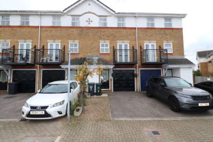 3 Bedroom Terrace, Sara Crescent, Greenhithe