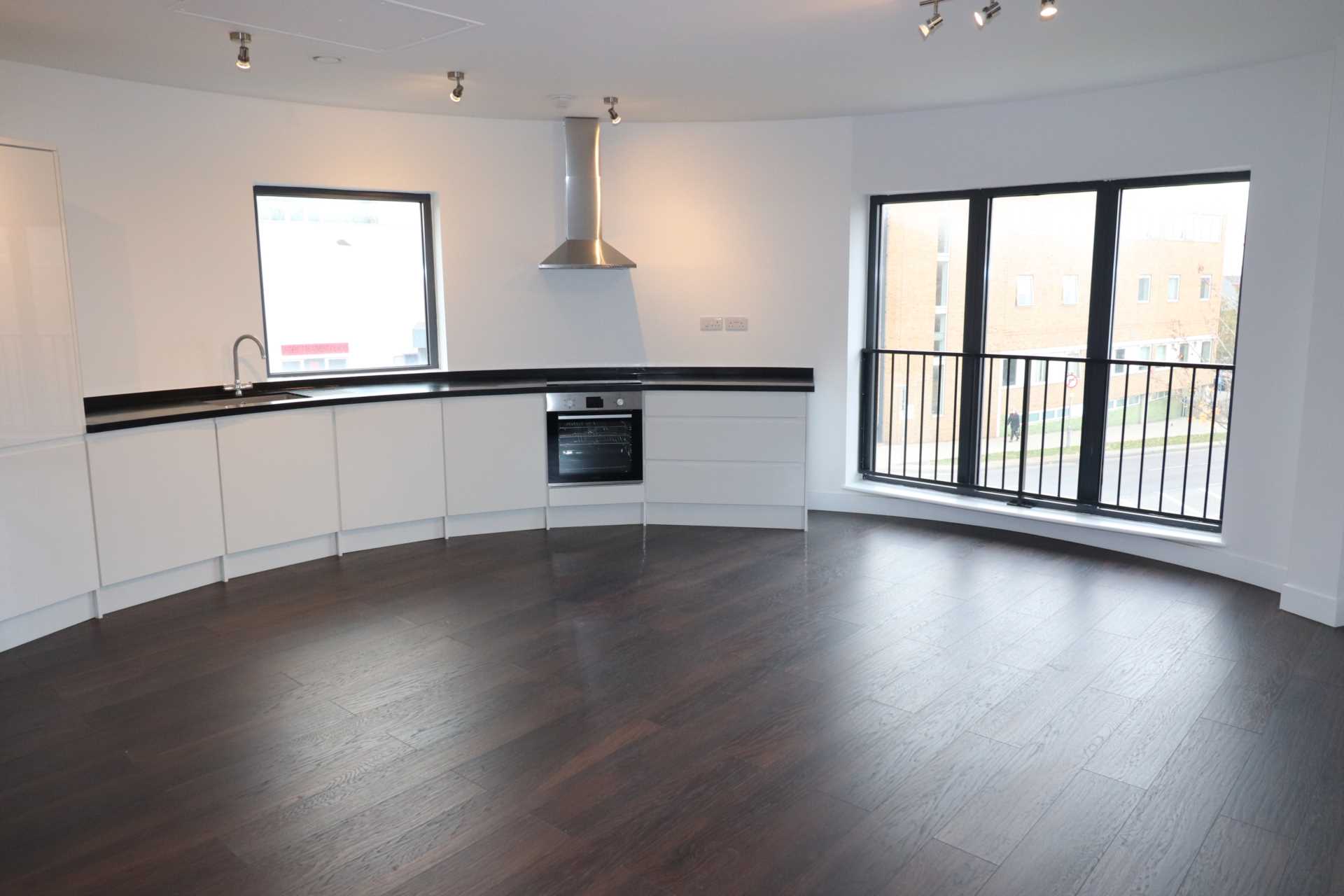 Property King Estate Agents - 2 Bedroom Apartment, New Road, Gravesend