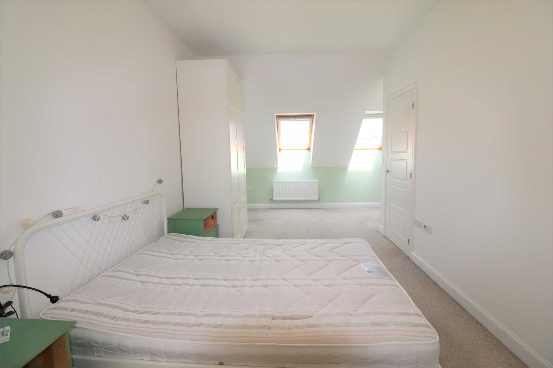 Foster Drive, Dartford, Image 15
